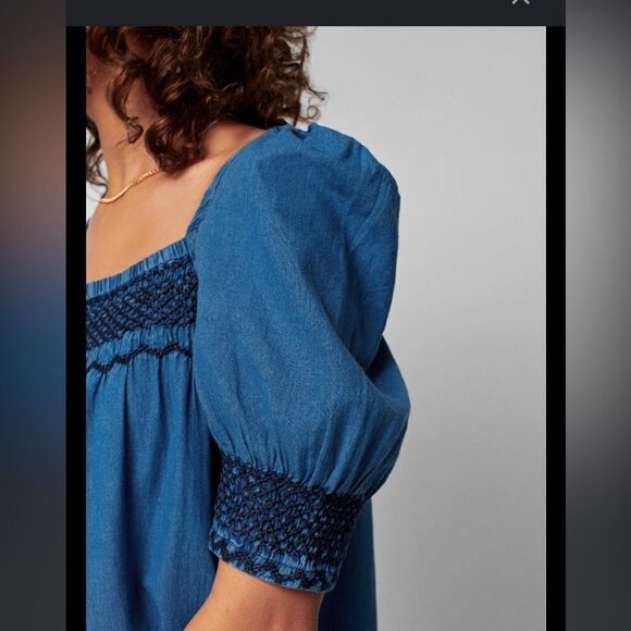 Faherty Organic Presley Embroidered Detail Chambray Top NWT - Picture 4 of 11